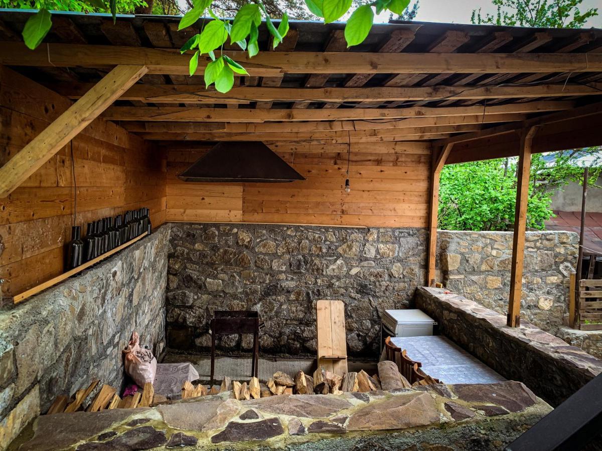 Family Hotel Mountain Panorama Borjomi ภายนอก รูปภาพ