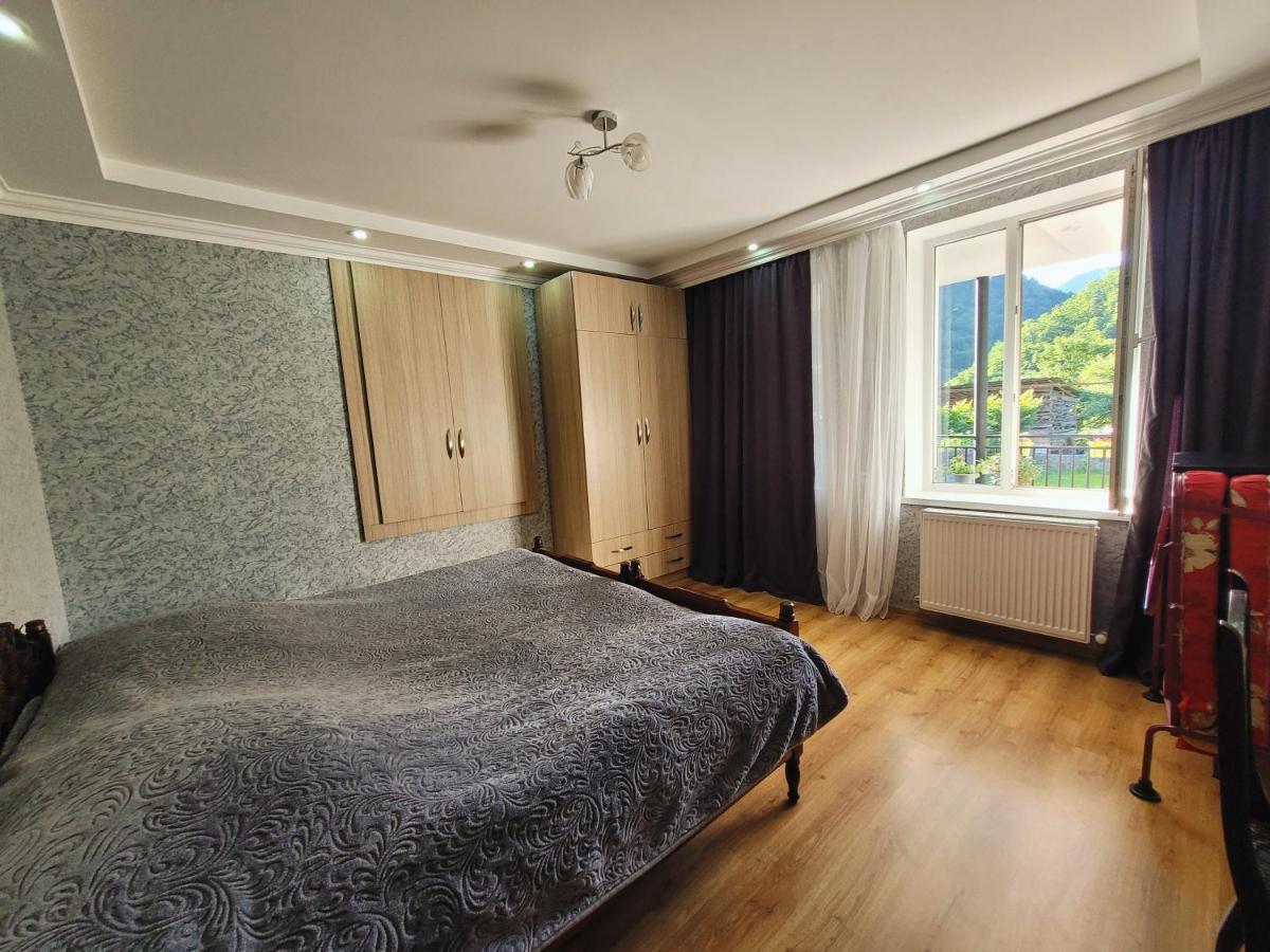 Family Hotel Mountain Panorama Borjomi ภายนอก รูปภาพ